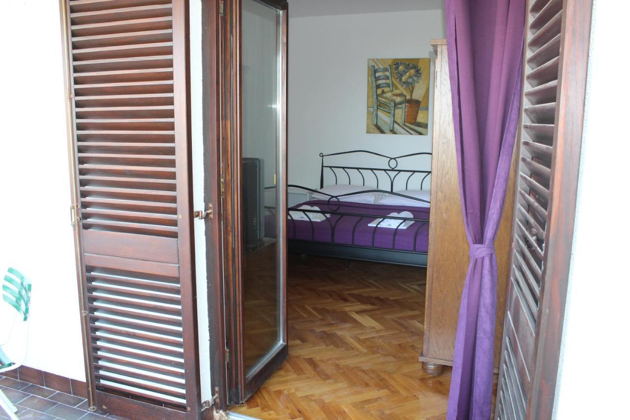 Apartments Petrada โอมิช ห้อง รูปภาพ